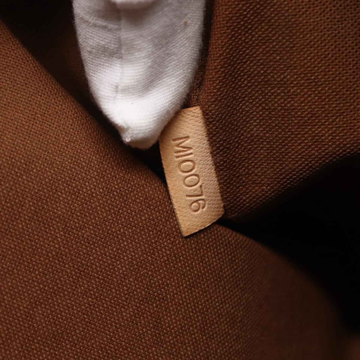 Louis Vuitton Louis Vuitton Bosphore Pochette Monogram Canvas Bruin