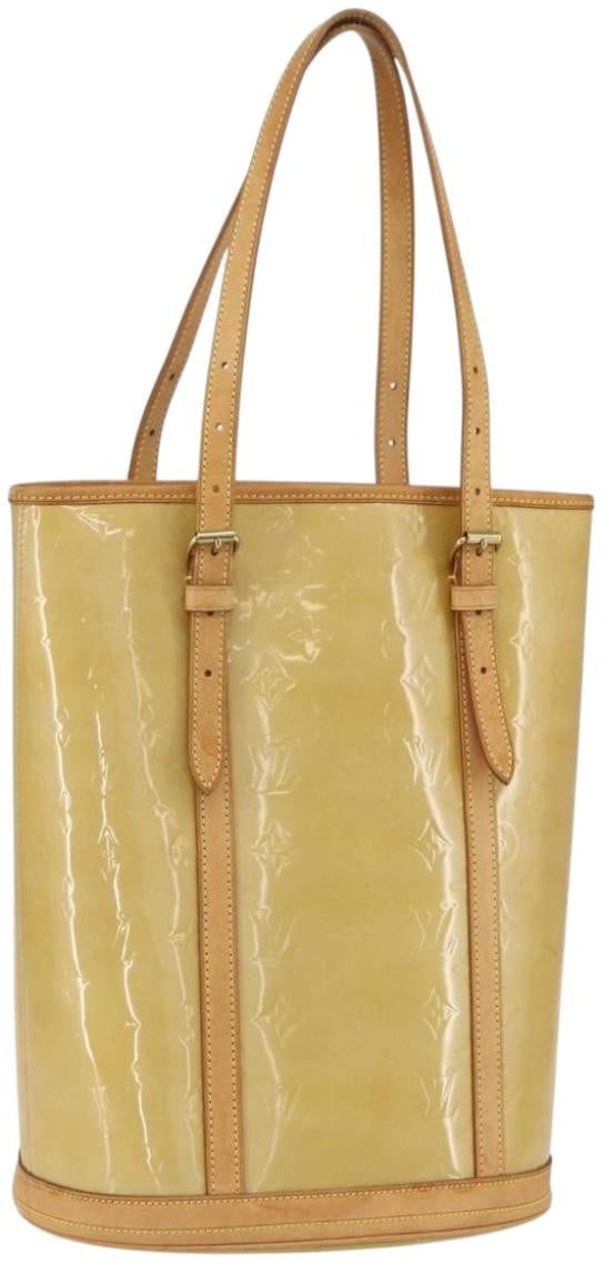 Louis Vuitton Louis Vuitton Bucket Bag Monogram Vernis GM Beige