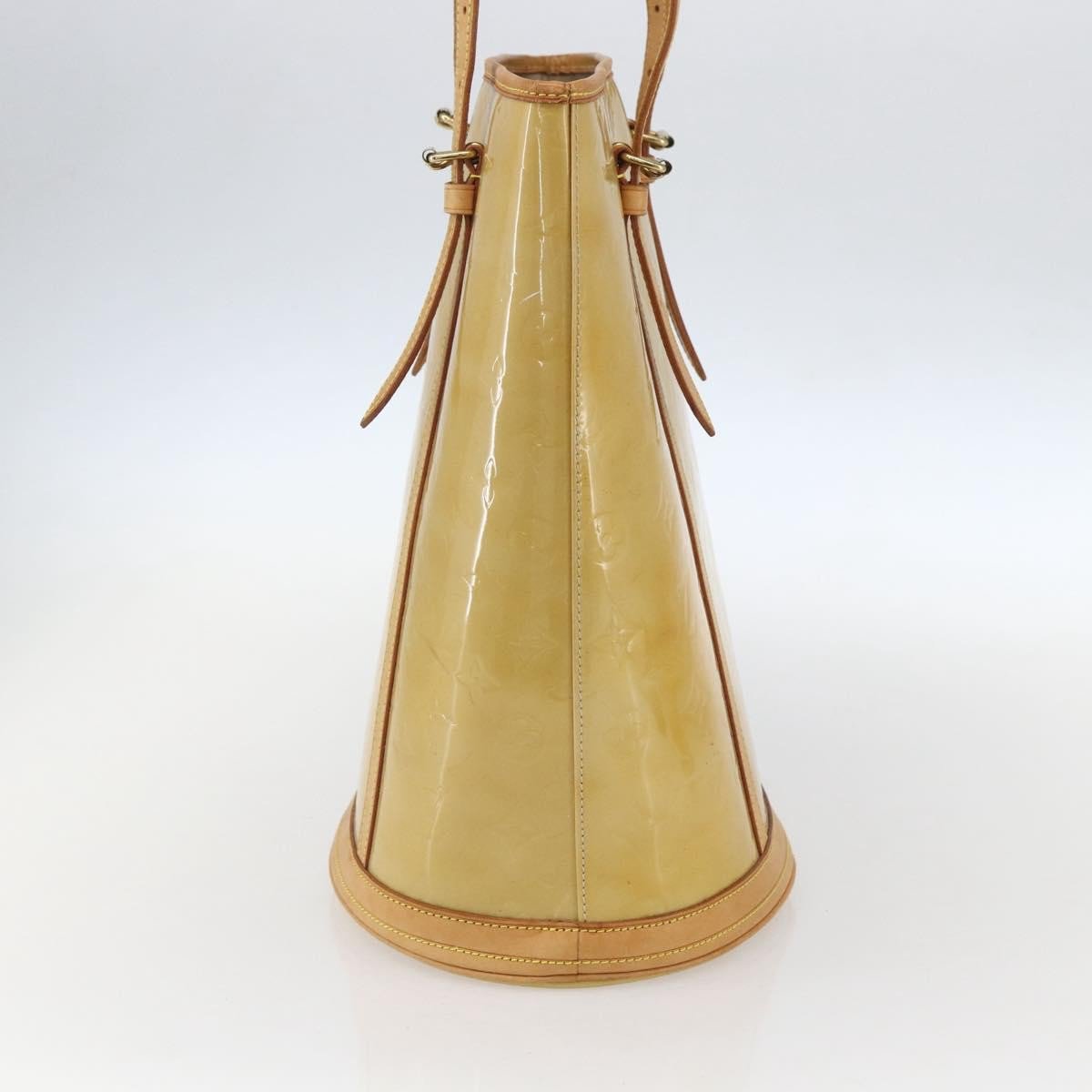 Louis Vuitton Louis Vuitton Bucket Bag Monogram Vernis GM Beige