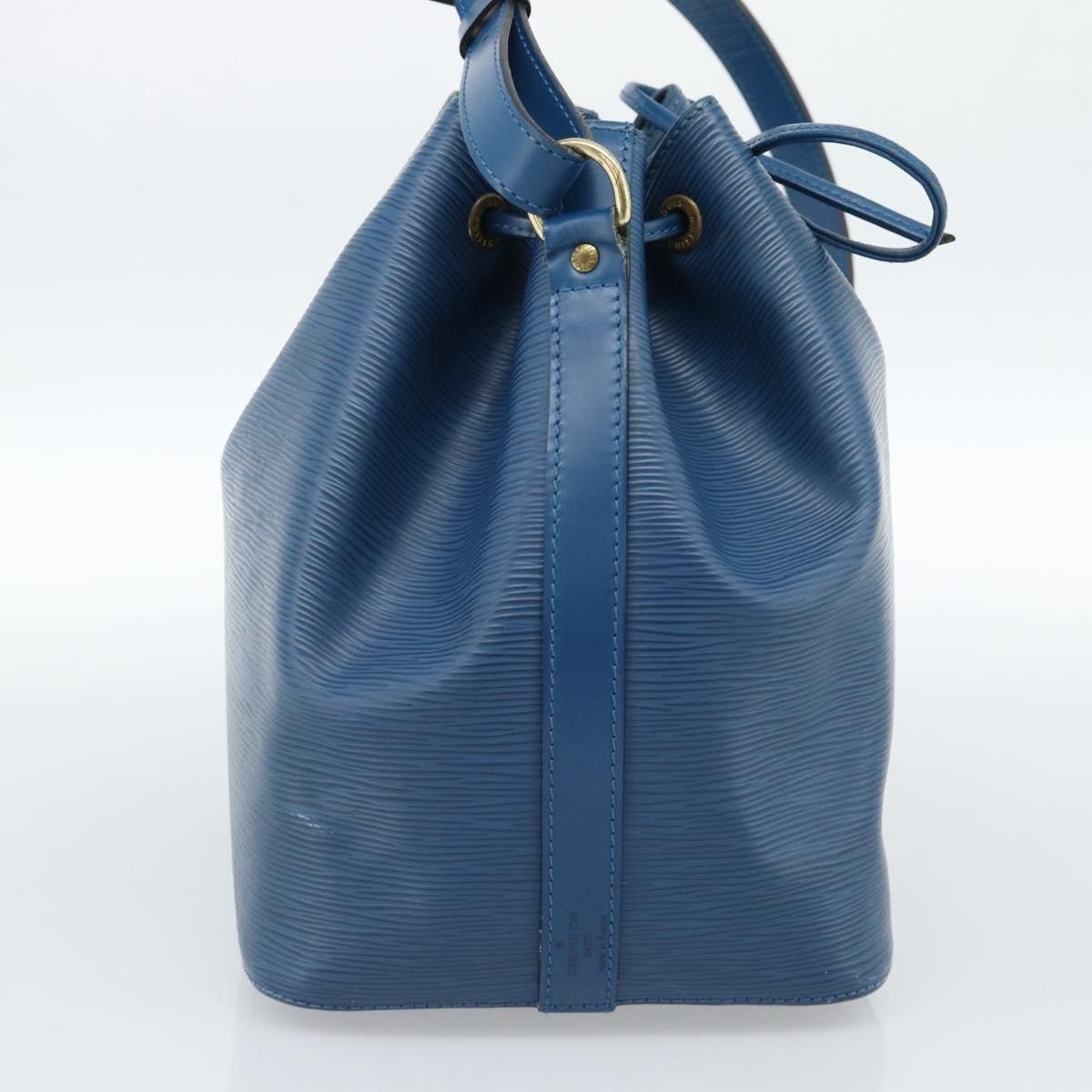 Louis Vuitton Noe Handbag Epi Leather Petit Noé Blauw