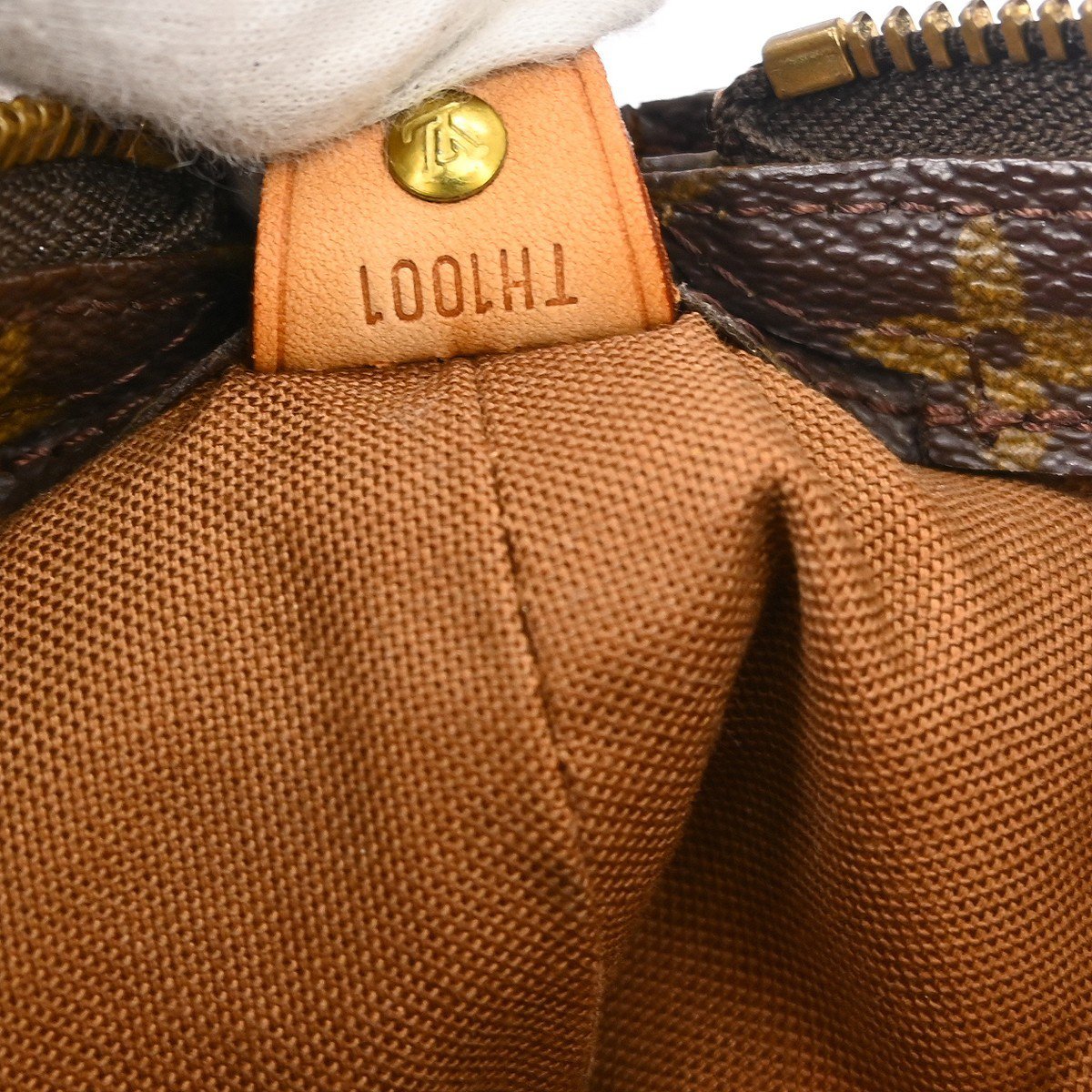 Louis Vuitton Cabas Monogram MM Bruin