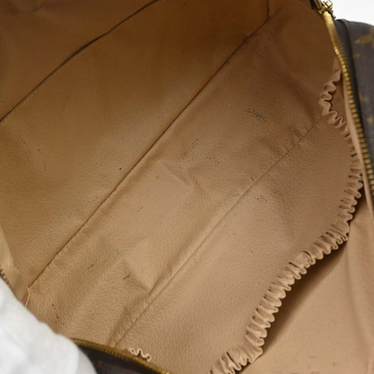Louis Vuitton Trousse Toiletry Pouch Monogram Canvas 28 Bruin