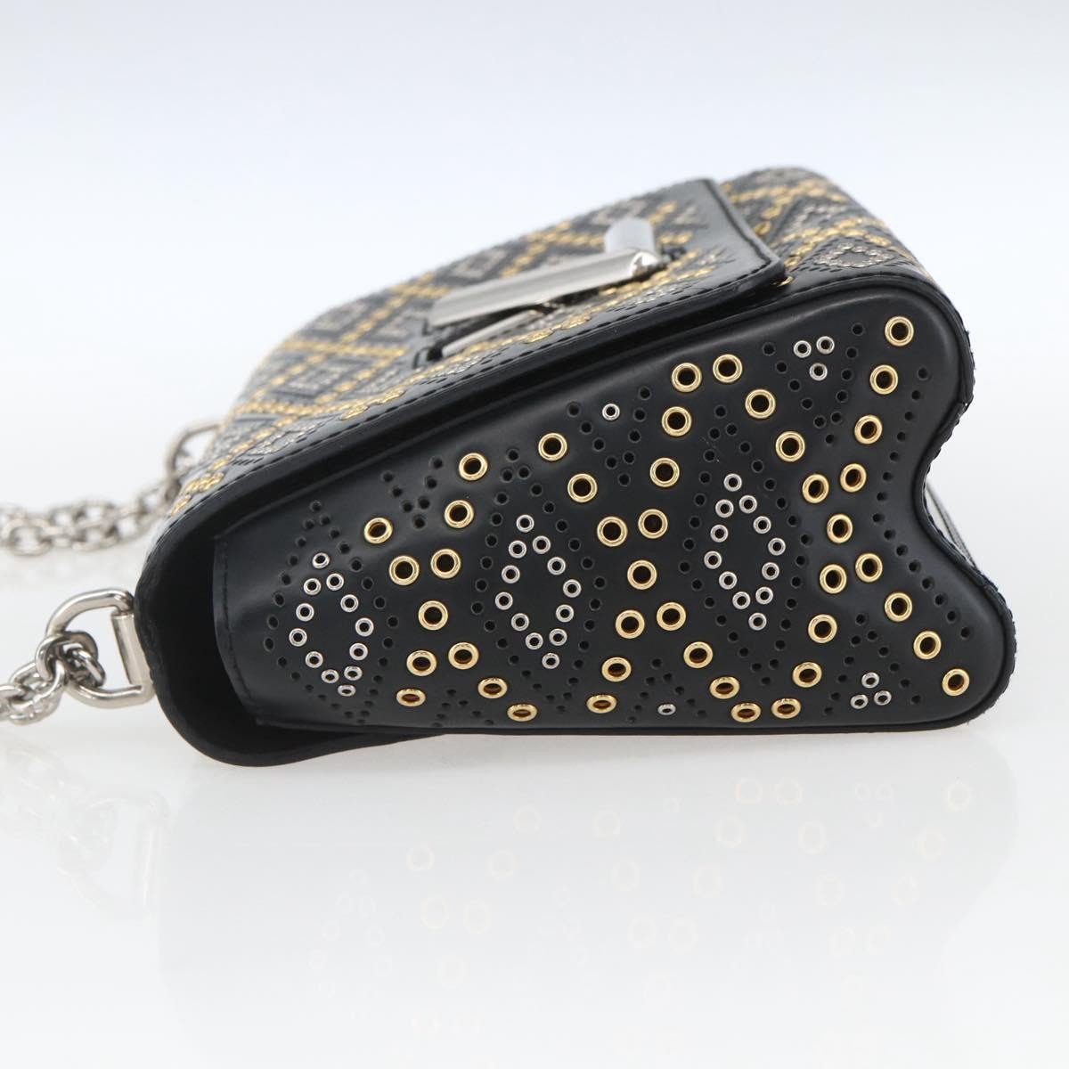 Louis Vuitton Louis Vuitton Twist Handbag Limited Edition Grommet Embellished Leather MM Zwart