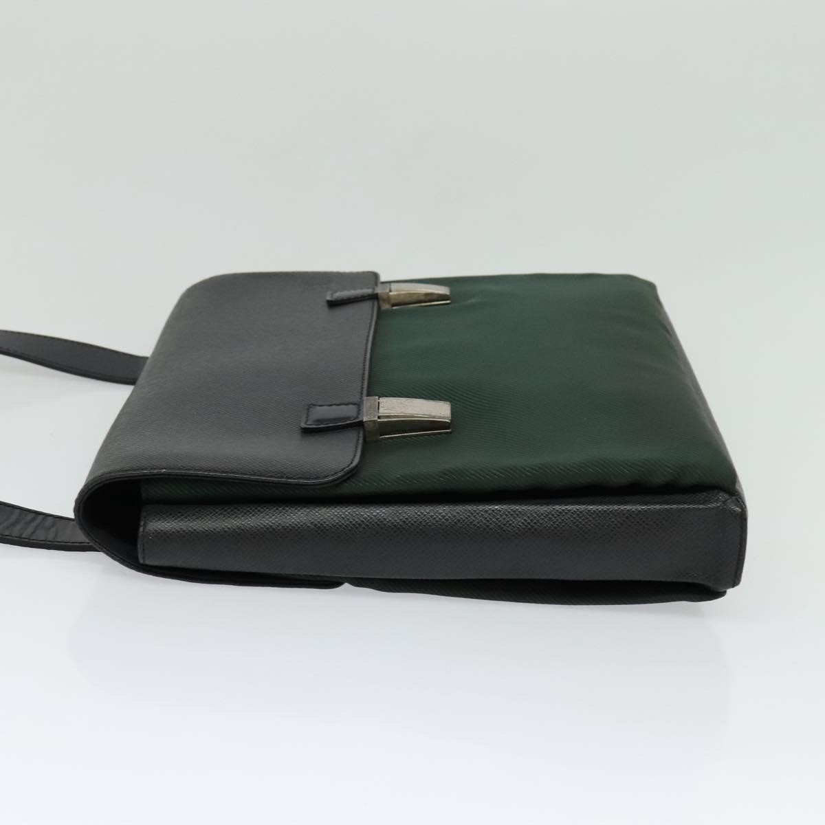 Louis Vuitton Louis Vuitton Saratov Messenger Bag Taiga Leather and Canvas GM Grijs