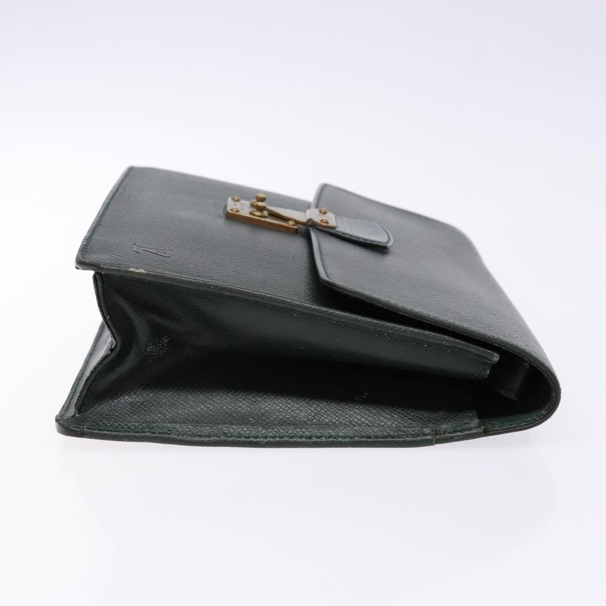 Louis Vuitton Kourad Pouch Taiga Groen
