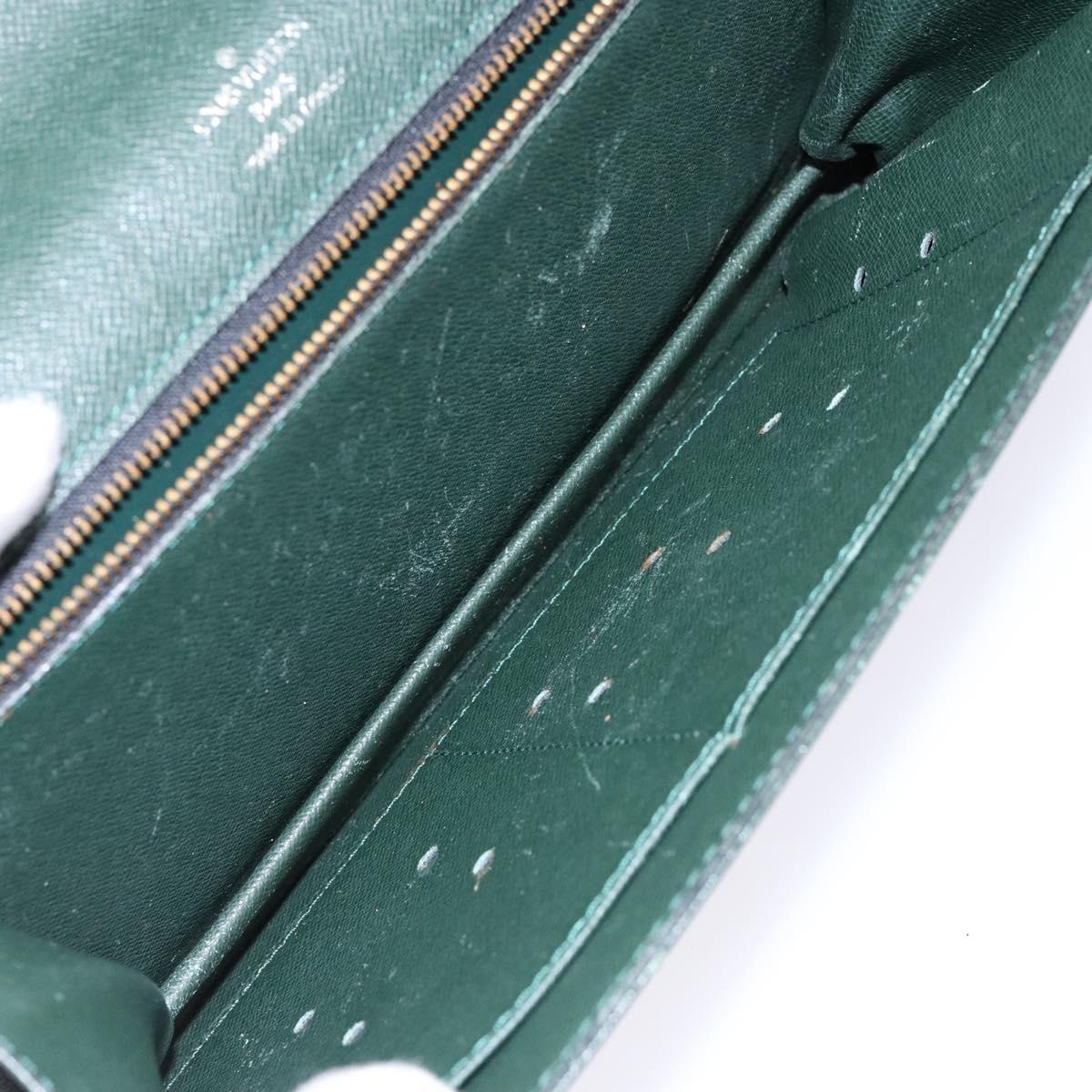 Louis Vuitton Kourad Pouch Taiga Groen