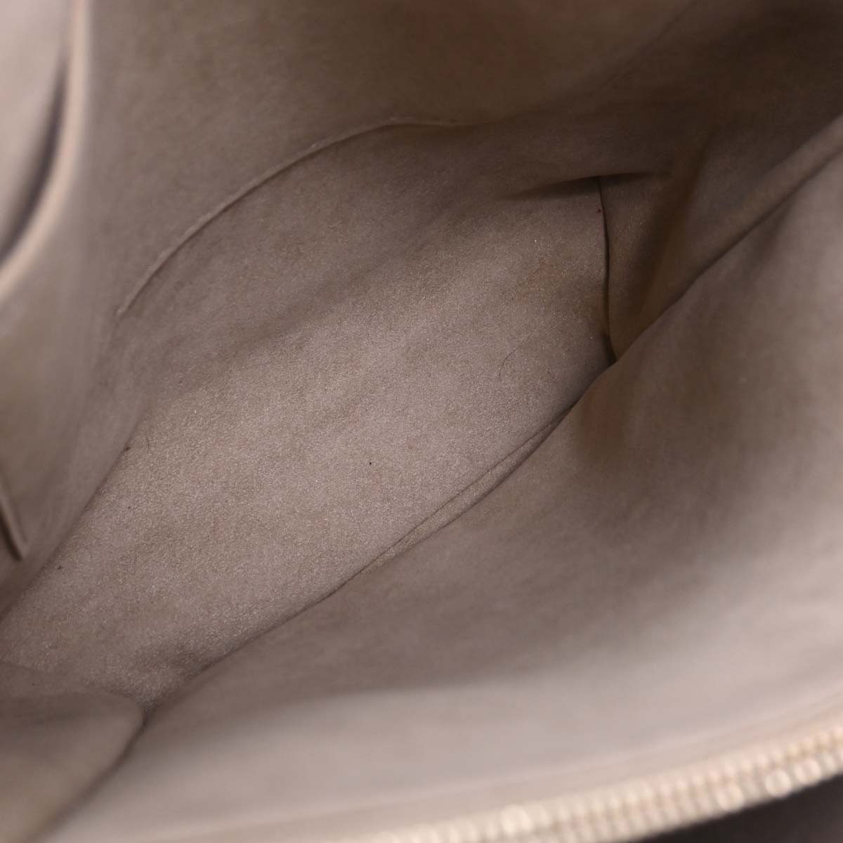 Louis Vuitton Louis Vuitton Volta Handbag Leather Zwart