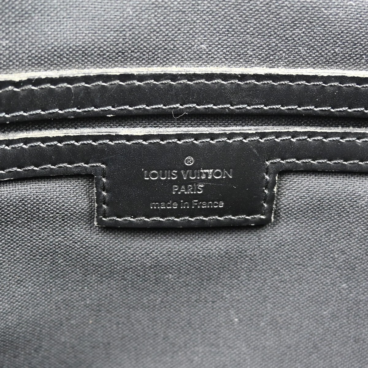 Louis Vuitton Louis Vuitton Tadao Handbag Damier Graphite MM Zwart