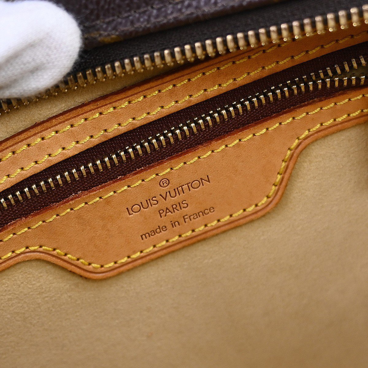 Louis Vuitton Vivacite Monogram Canvas Bruin