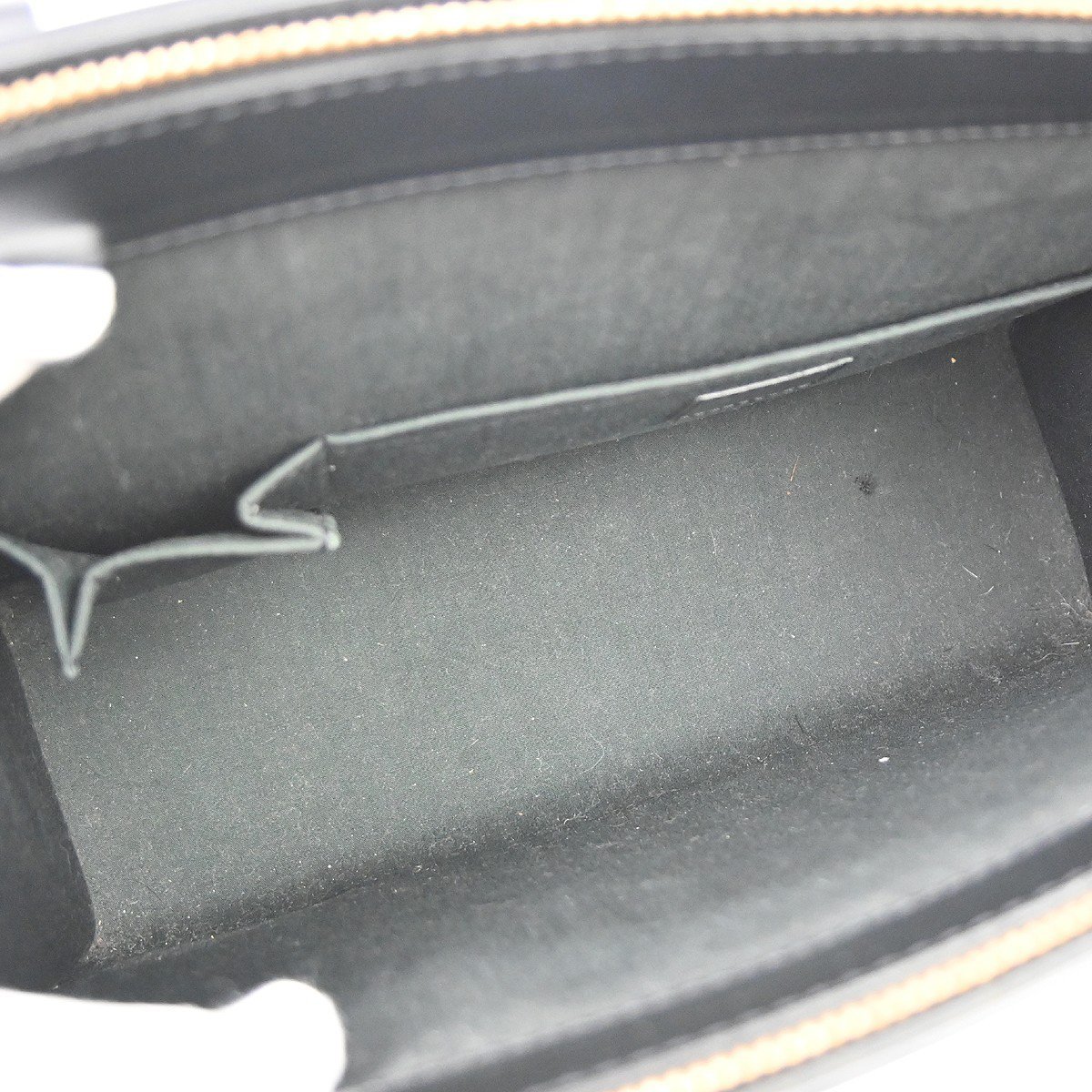 Louis Vuitton Croisette Epi GM Zwart