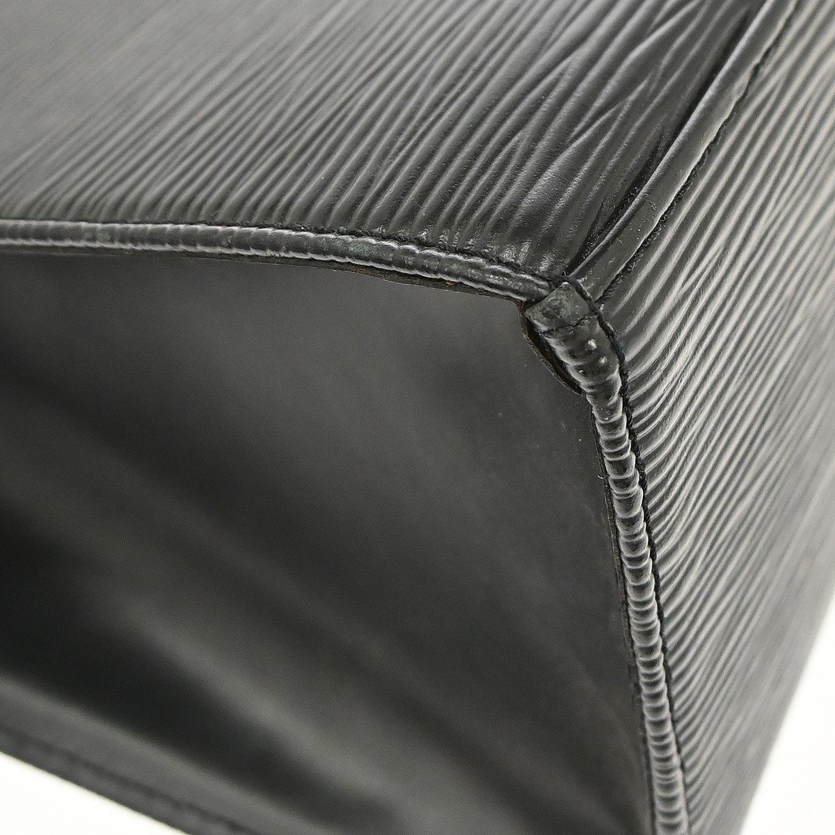 Louis Vuitton Croisette Epi GM Zwart