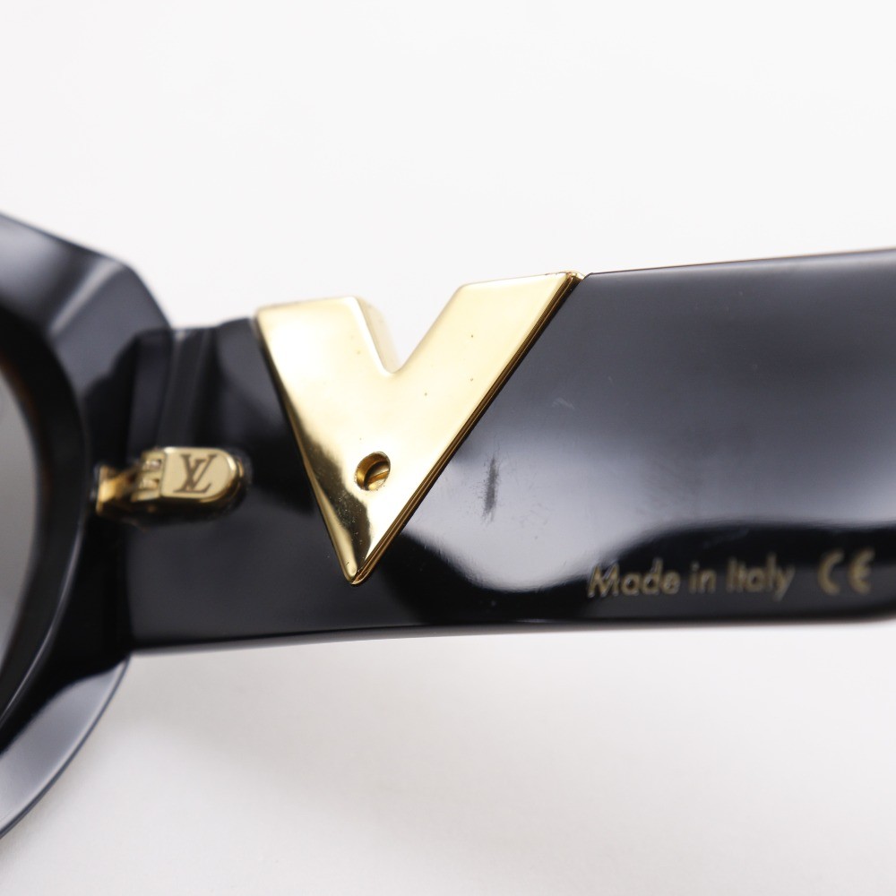 Louis Vuitton Louis Vuitton My Fair Lady Sunglasses Plastic Bruin
