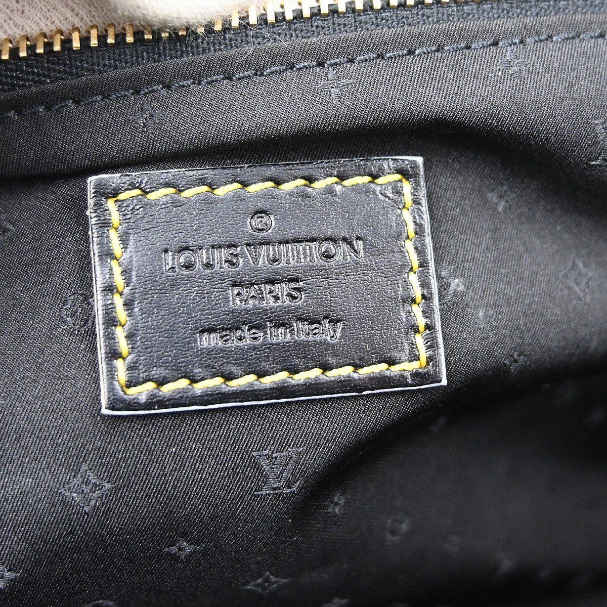 Louis Vuitton Suhali L'Ingenieux Handbag Leather PM Zwart