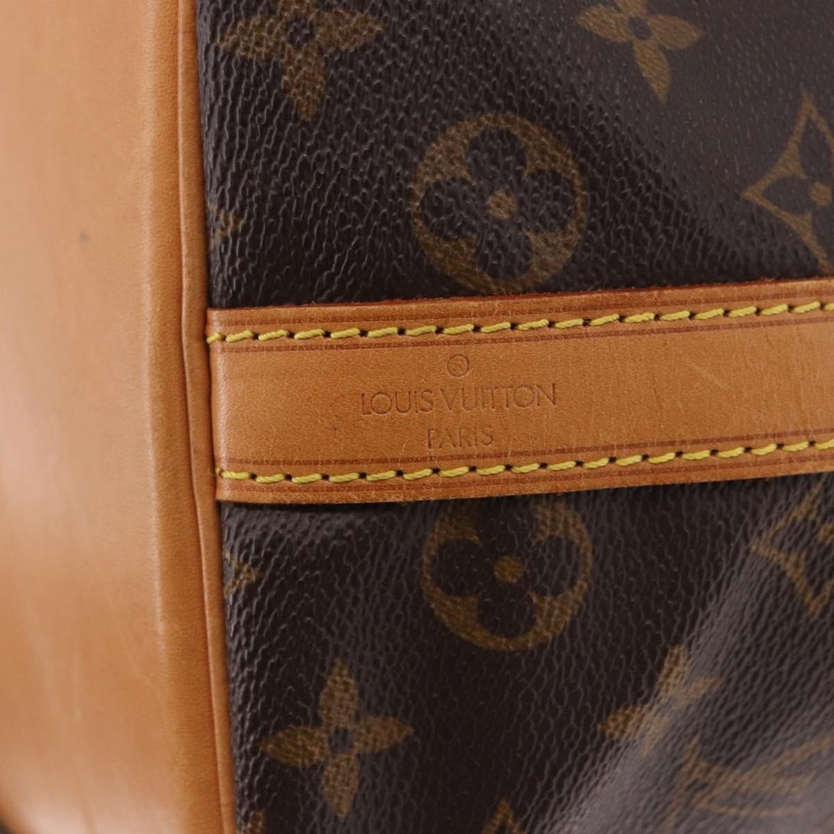 Louis Vuitton Petit Noe Handbag Monogram Canvas Bruin