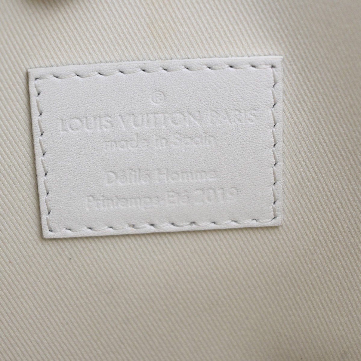 Louis Vuitton Louis Vuitton A4 Pouch Monogram Taurillon Leather Wit