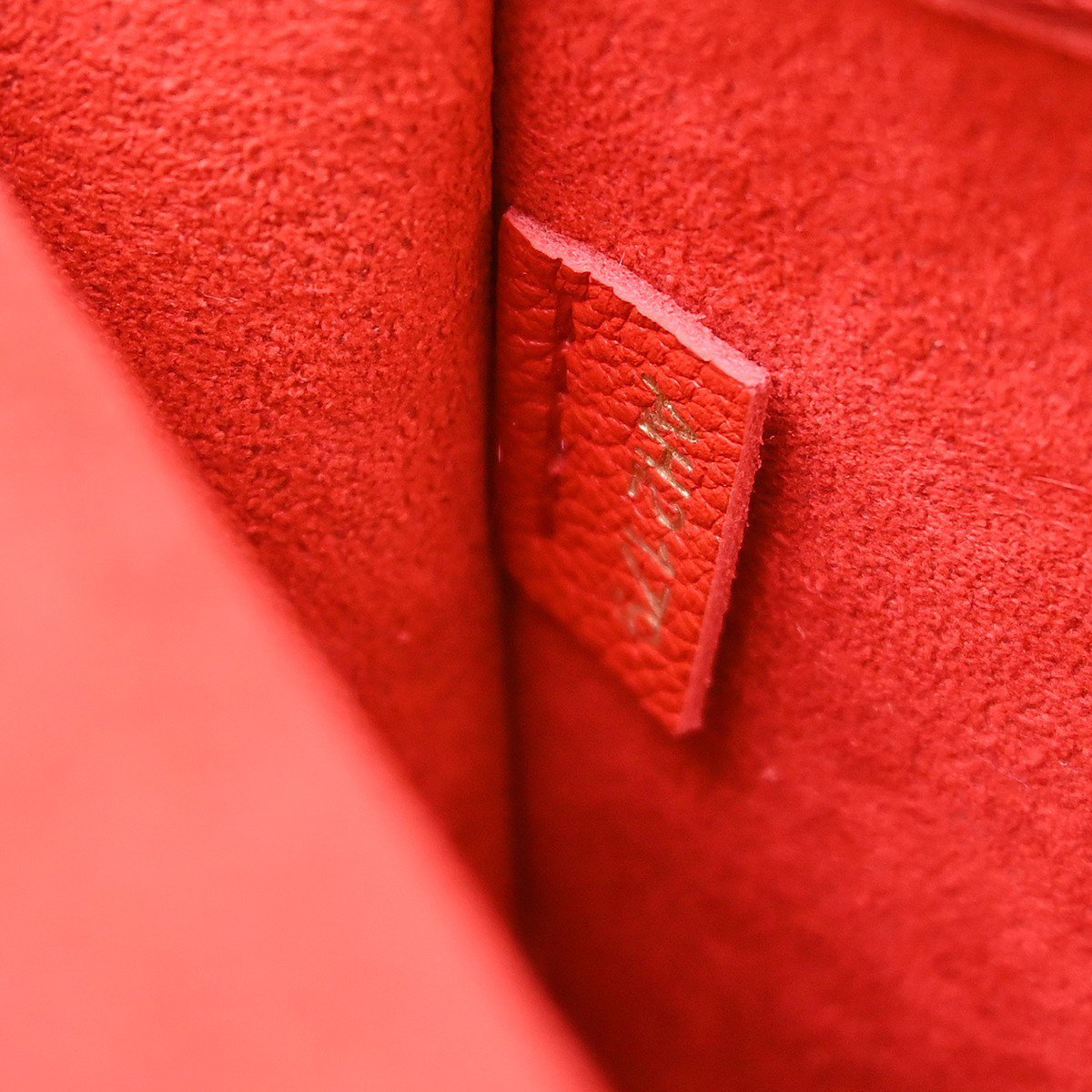 Louis Vuitton Victoire Handbag Monogram Canvas and Leather Bruin