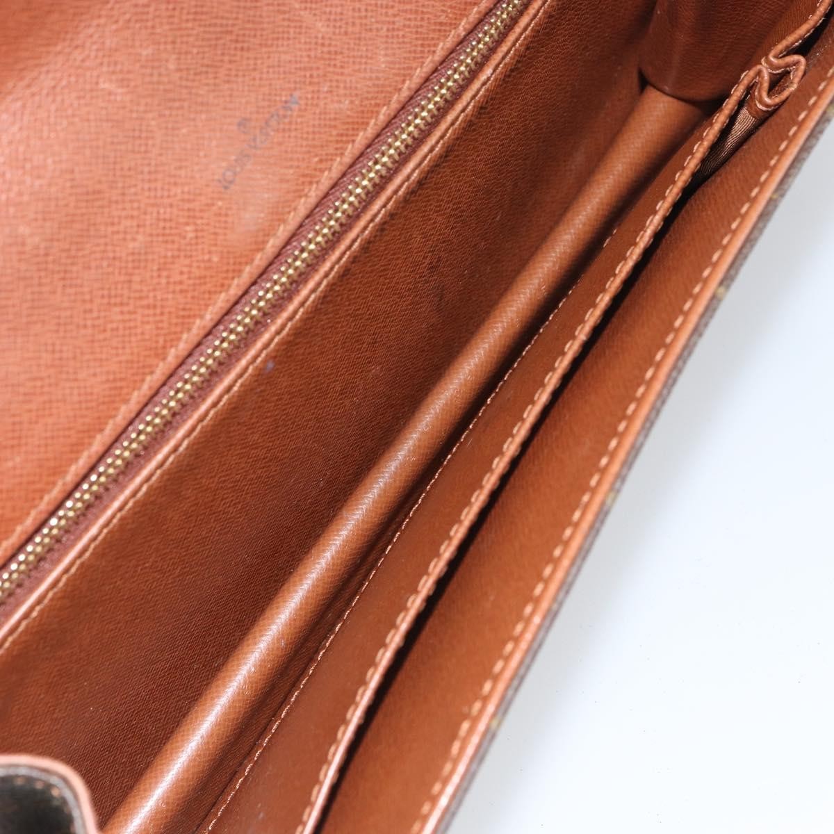 Louis Vuitton Dame Pochette Monogram Canvas PM Bruin