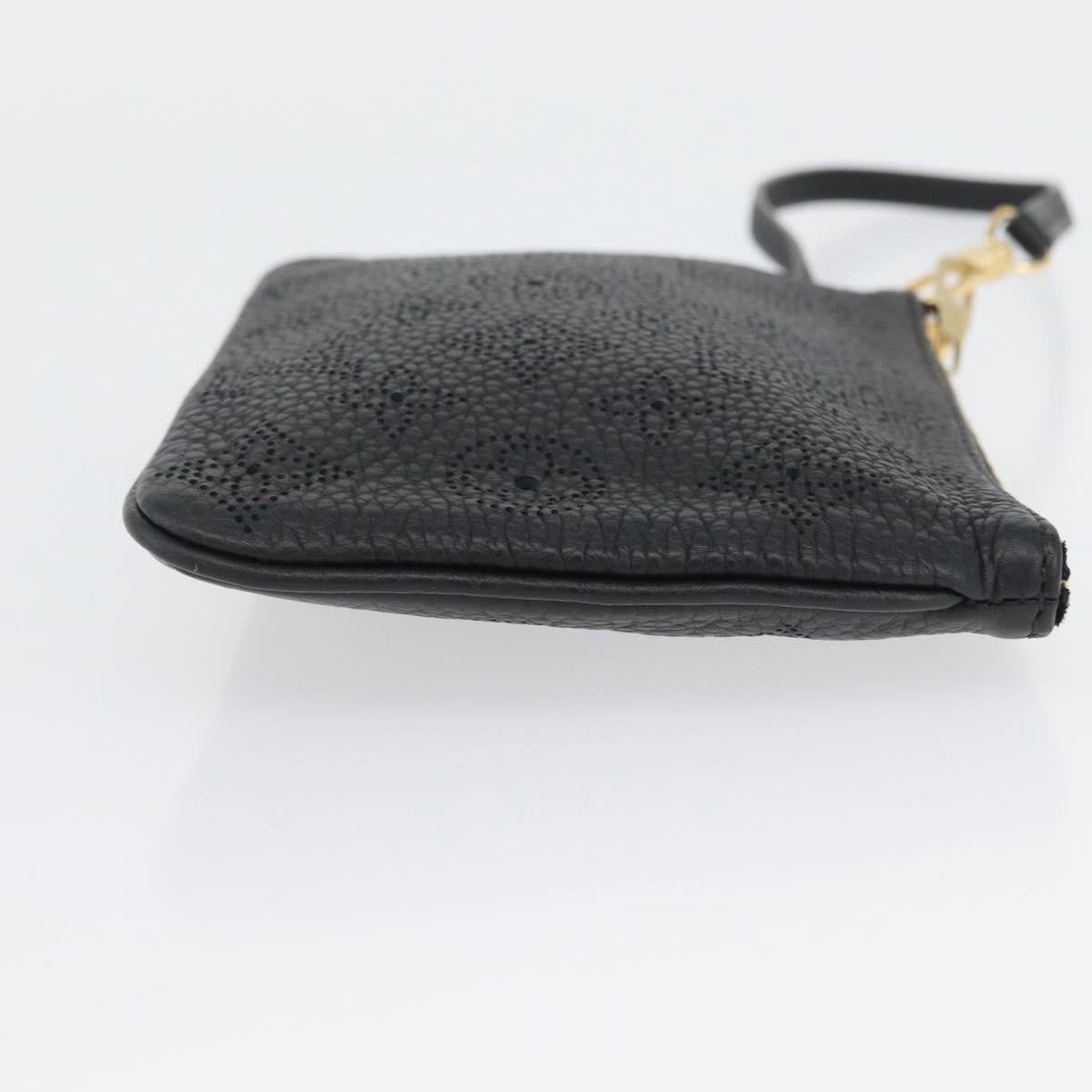 Louis Vuitton Selene Pochette Mahina Leather PM Zwart