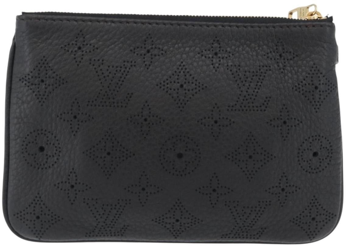 Louis Vuitton Selene Pochette Mahina Leather PM Zwart