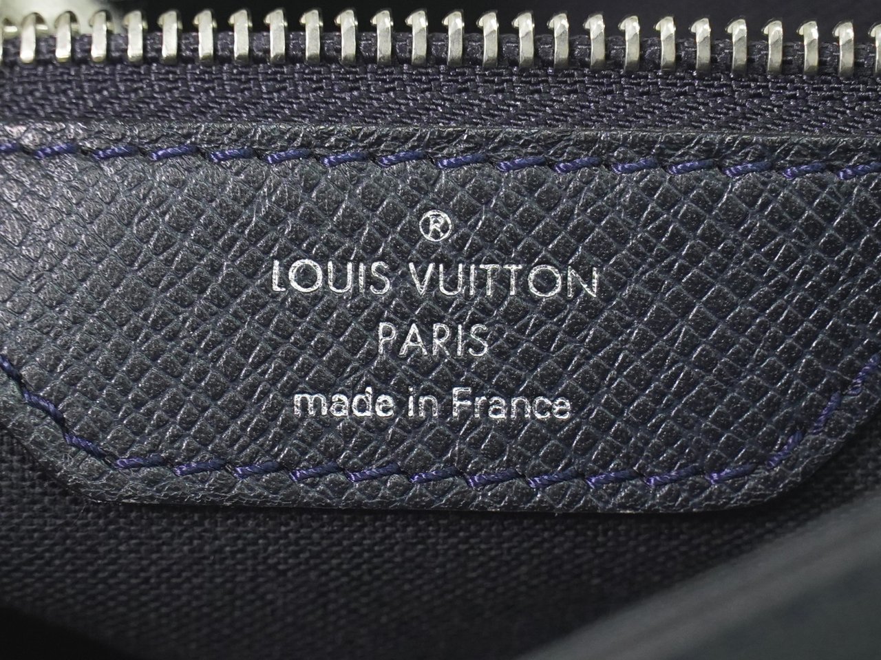 Louis Vuitton Roman Taiga Leather MM Navy