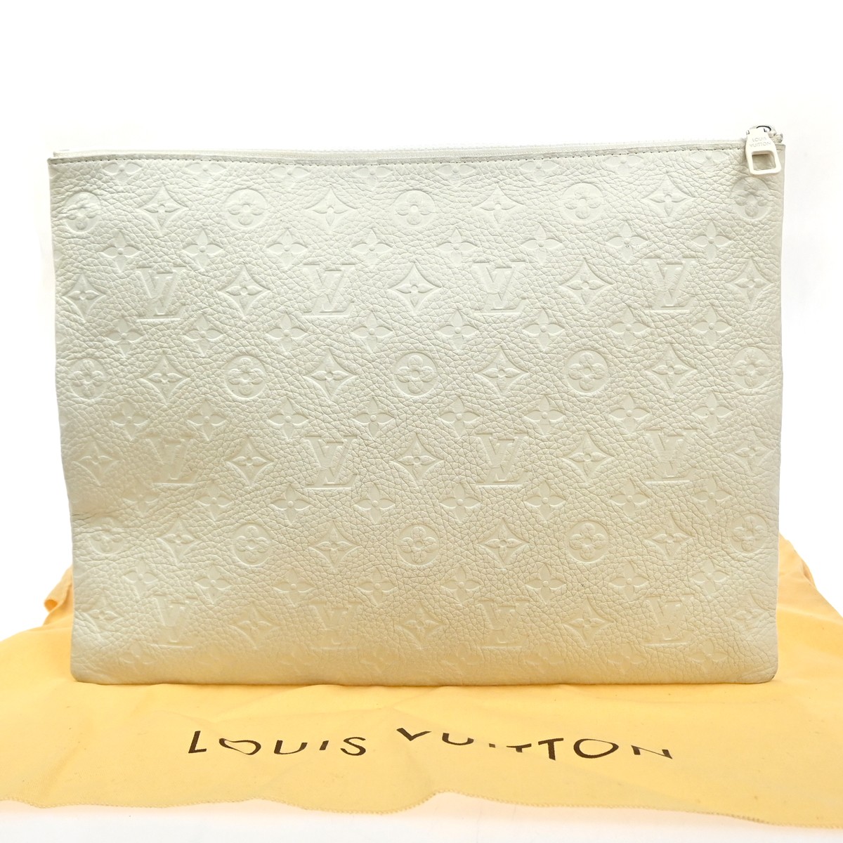 Louis Vuitton Louis Vuitton Pochette A4 Monogram Taurillon Leather Wit