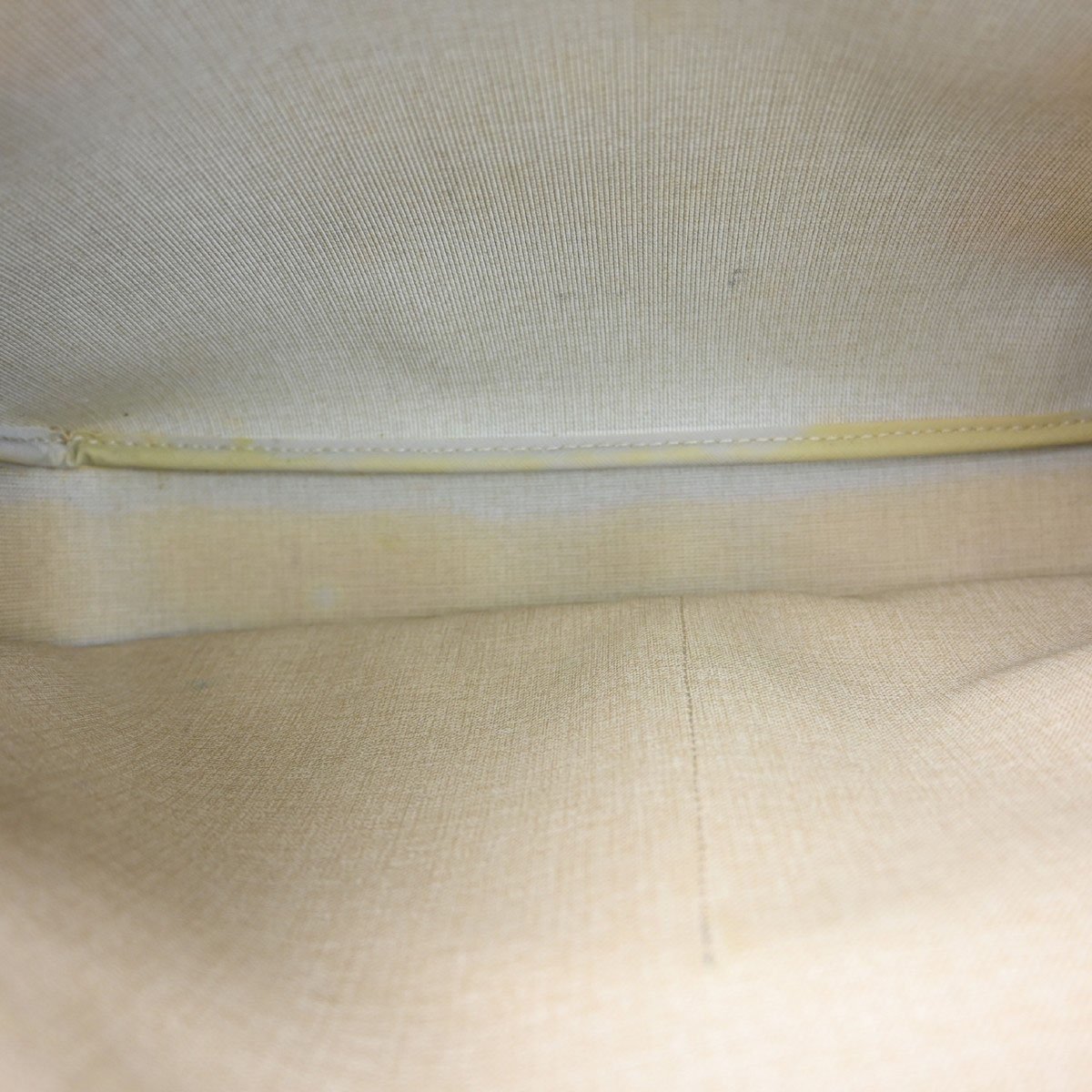 Louis Vuitton Reporter Bag Monogram Canvas GM Bruin