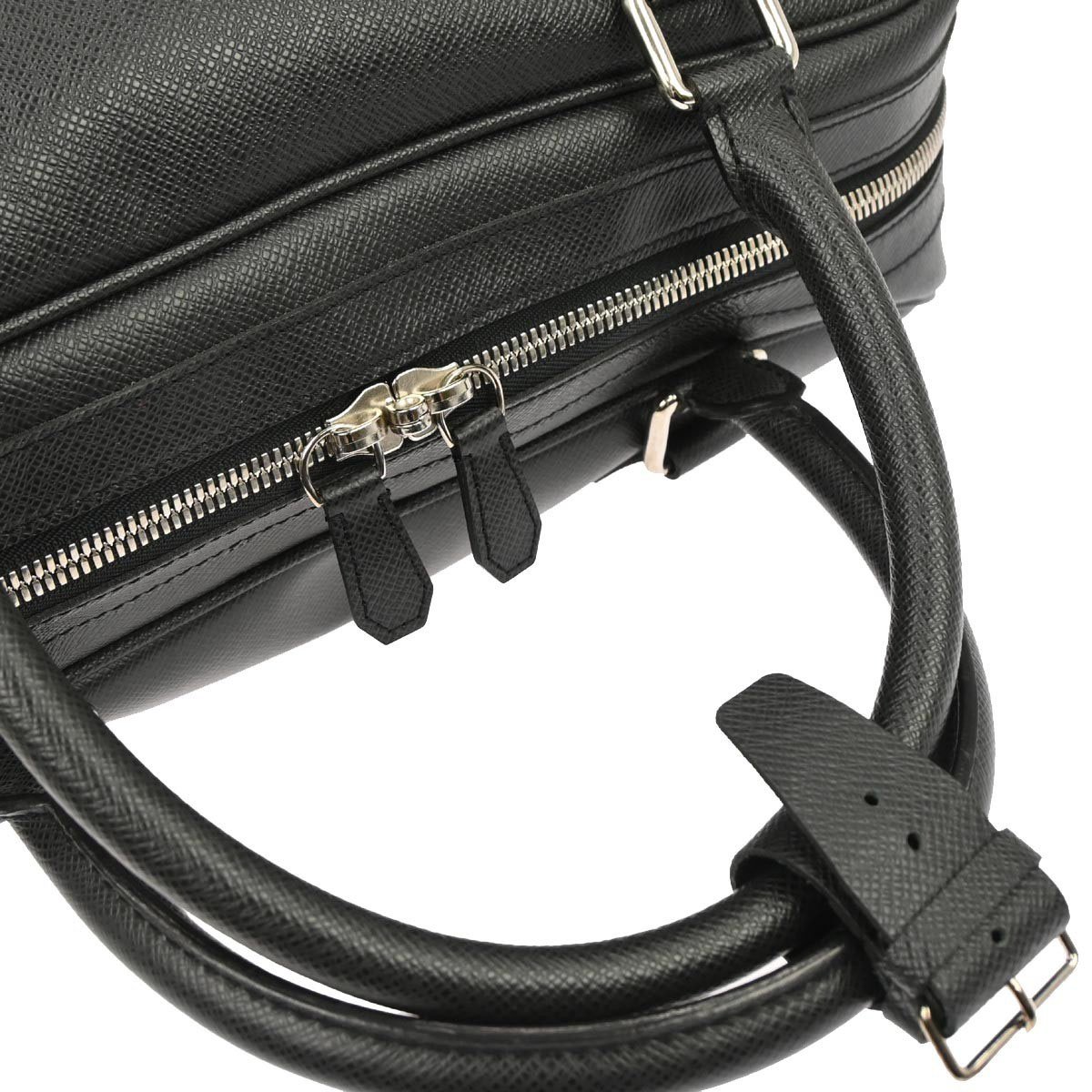 Louis Vuitton Louis Vuitton Stanislav Handbag Taiga Leather Zwart