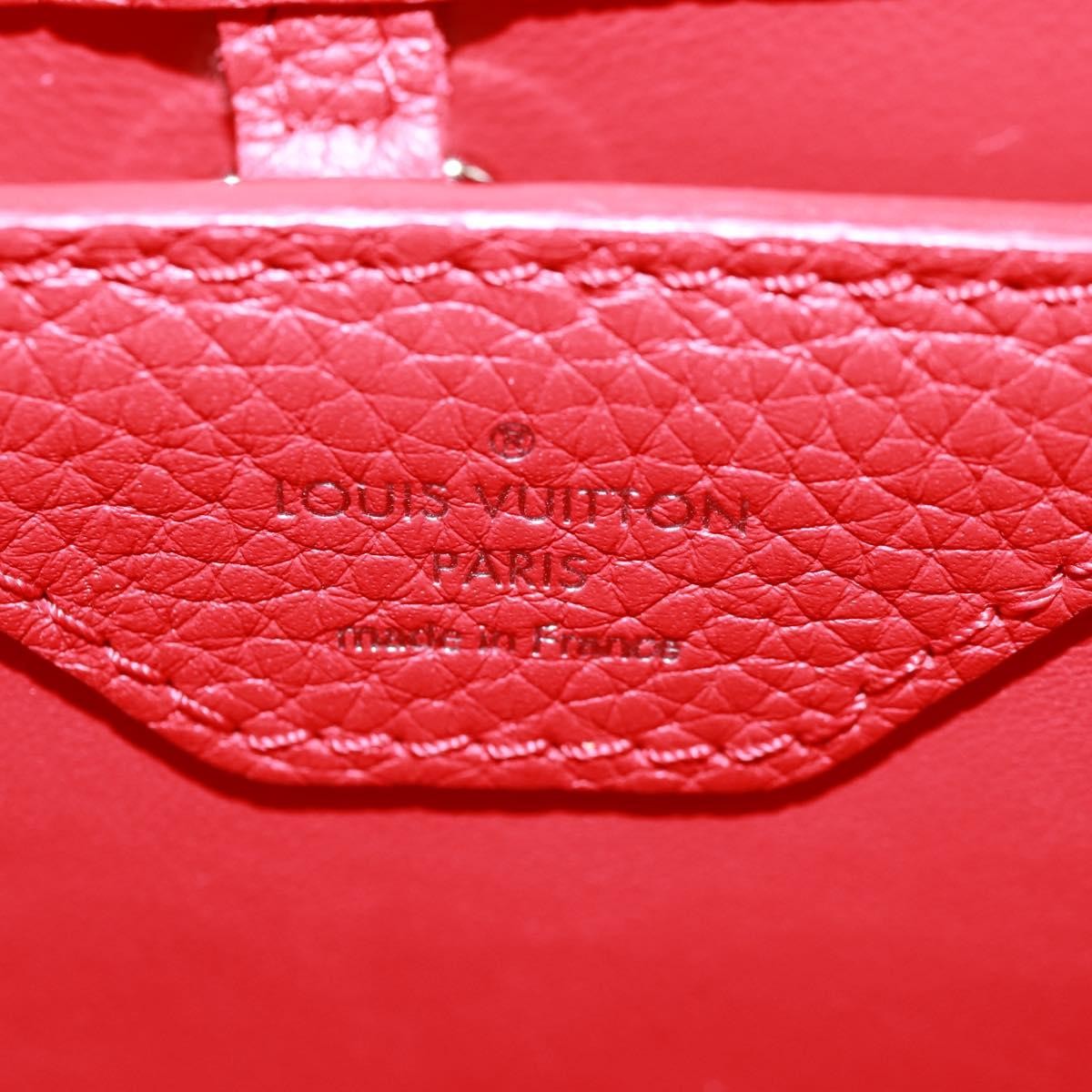Louis Vuitton Louis Vuitton Capucines Bag Leather PM Rood