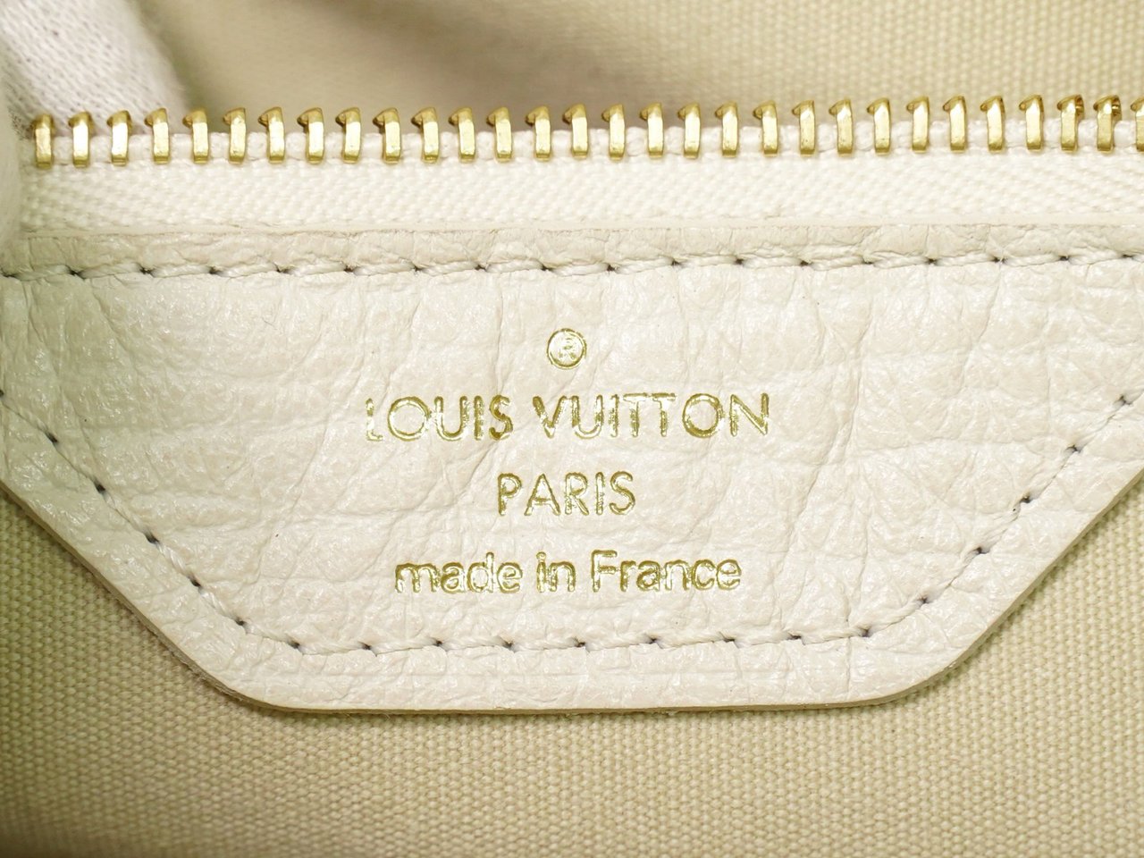 Louis Vuitton Louis Vuitton Petit Bucket Bag Mini Lin Beige