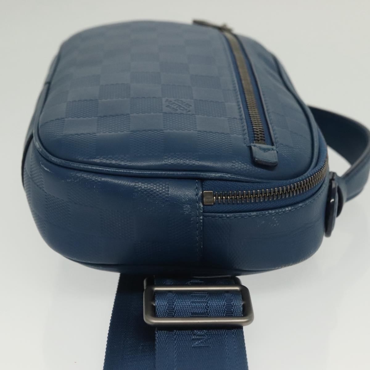 Louis Vuitton Louis Vuitton Ambler Bag Damier Infini Leather Blauw