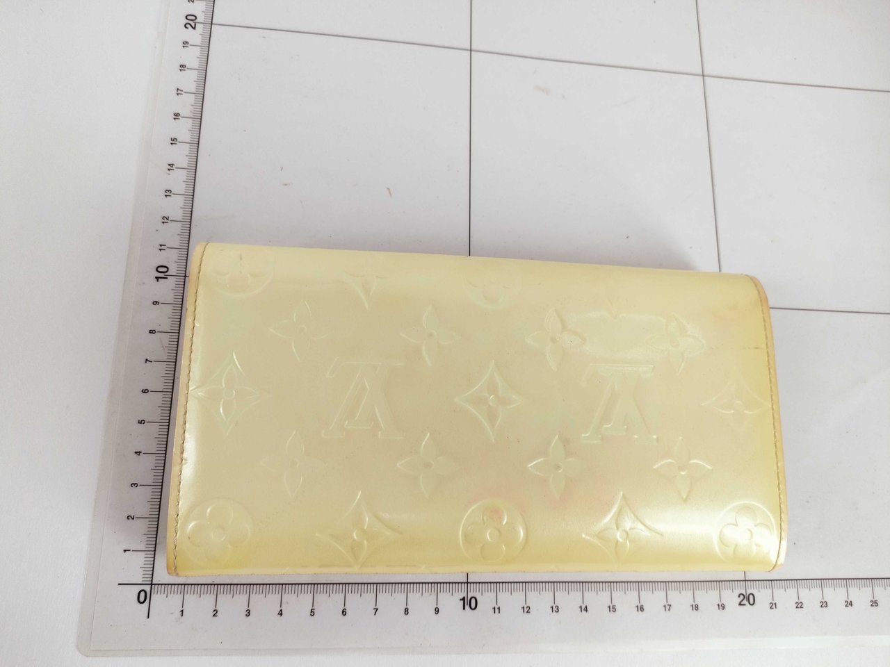 Louis Vuitton Vintage Sarah Wallet Patent leather Rood