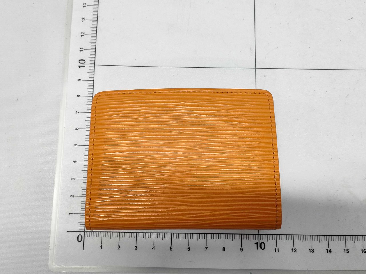 Louis Vuitton Louis Vuitton Ludlow Wallet Epi Leather Zwart
