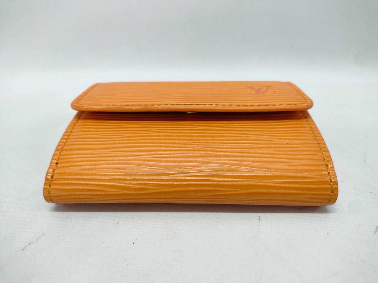 Louis Vuitton Louis Vuitton Ludlow Wallet Epi Leather Zwart