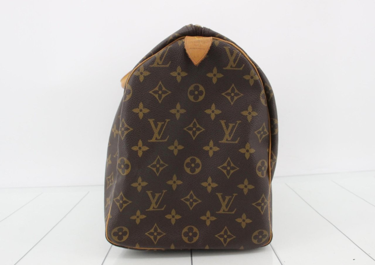 Louis Vuitton Louis Vuitton Speedy Handbag Monogram Canvas 40 Divers