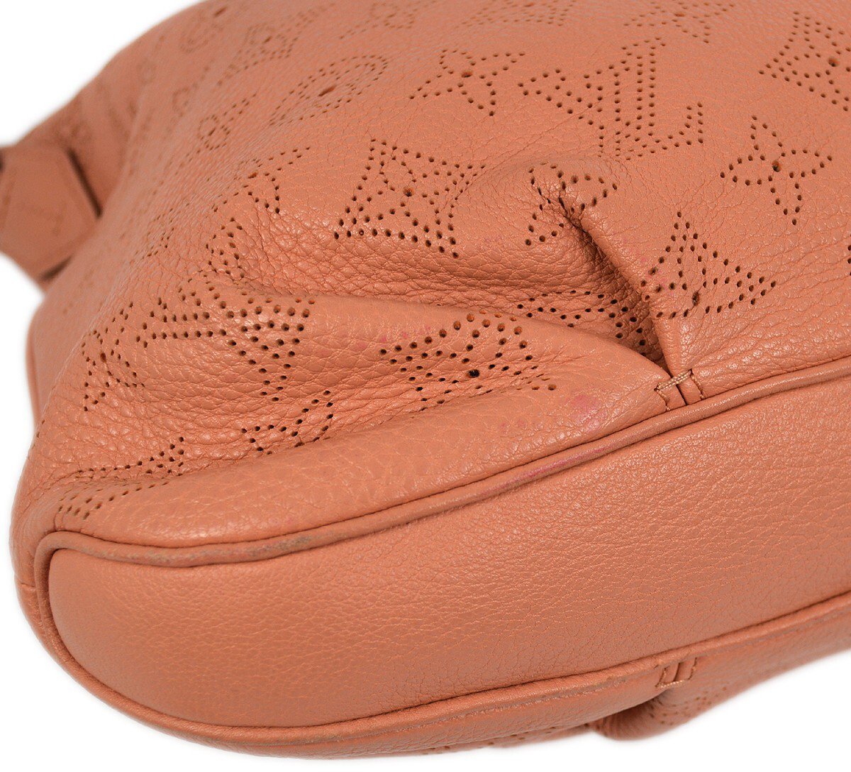 Louis Vuitton Selene Handbag Mahina Leather PM Roze