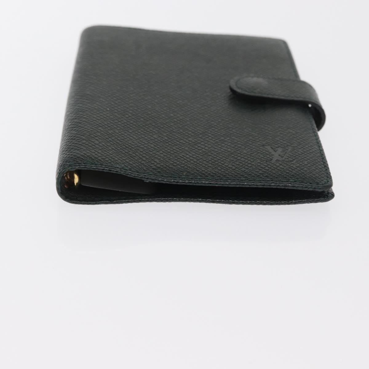 Louis Vuitton Louis Vuitton Agenda Cover Taiga Leather Groen