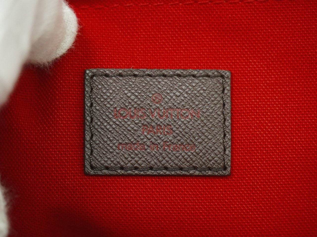 Louis Vuitton Louis Vuitton Belem Handbag Damier MM Bruin