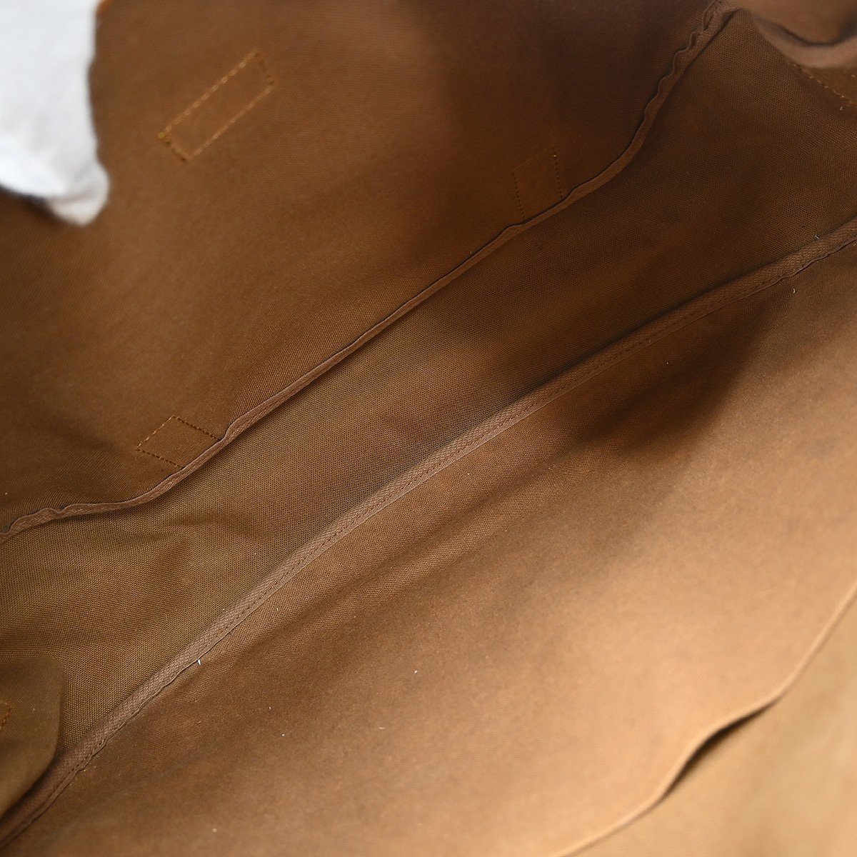 Louis Vuitton Saumur Monogram 43 Bruin