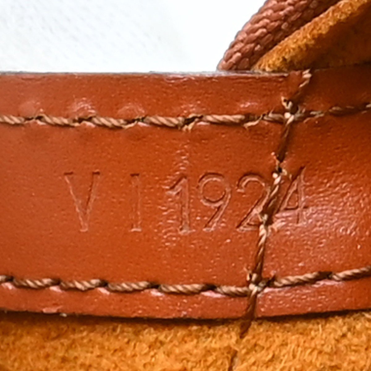 Louis Vuitton Gobelins Backpack Epi Leather Bruin