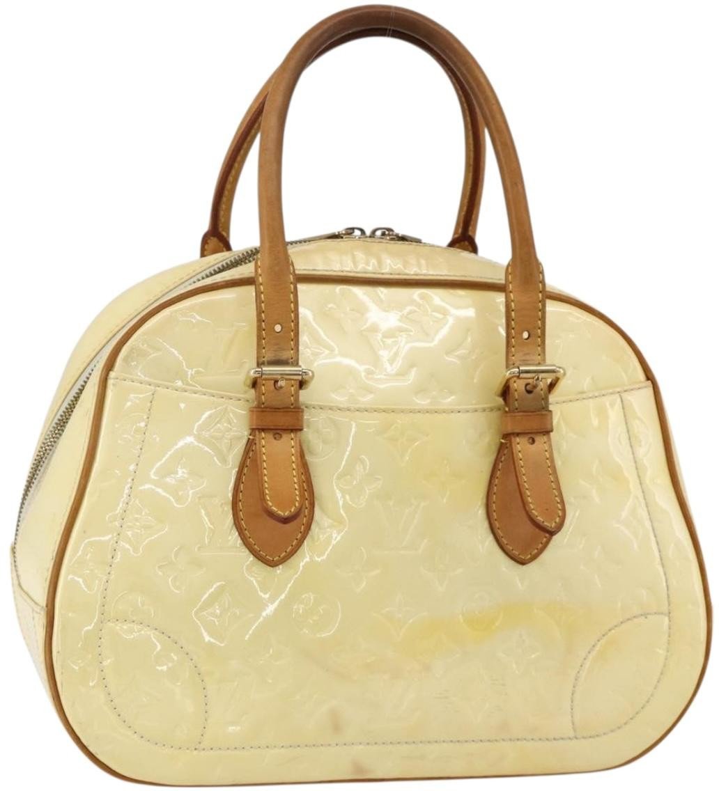 Louis Vuitton Louis Vuitton Summit Drive Handbag Monogram Vernis Geel