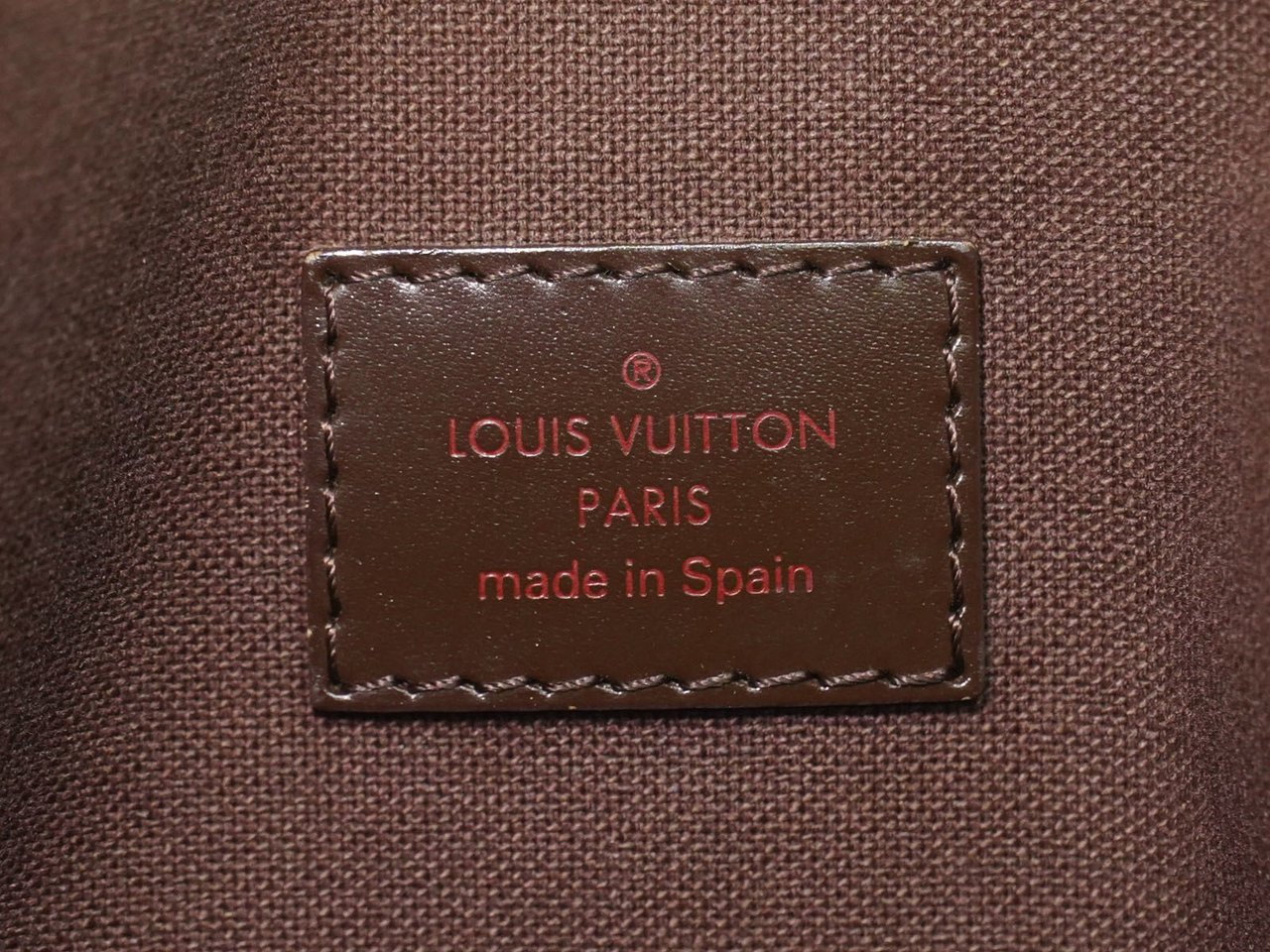 Louis Vuitton Beaubourg Damier Medium Bruin