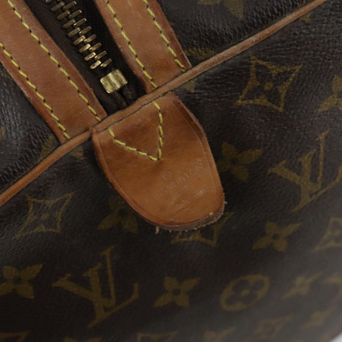 Louis Vuitton Louis Vuitton Sac Souple Handbag Monogram Canvas 45 Bruin