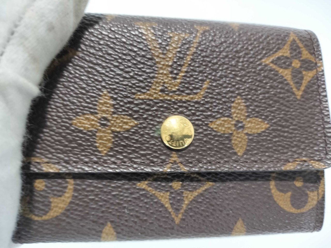 Louis Vuitton Porte-Monnaie Coin Purse Monogram Canvas Bruin