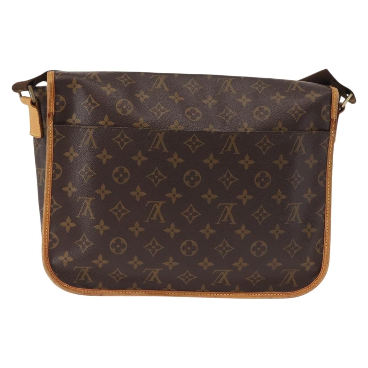 Louis Vuitton Louis Vuitton Bosphore Messenger Bag Monogram Canvas GM Bruin