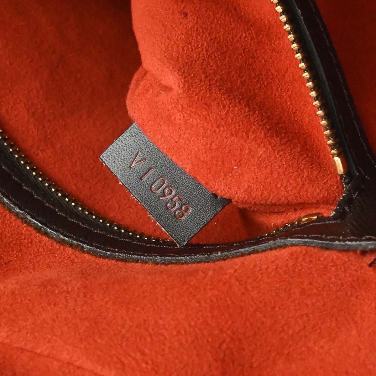 Louis Vuitton Triana Bag Damier 26 Bruin