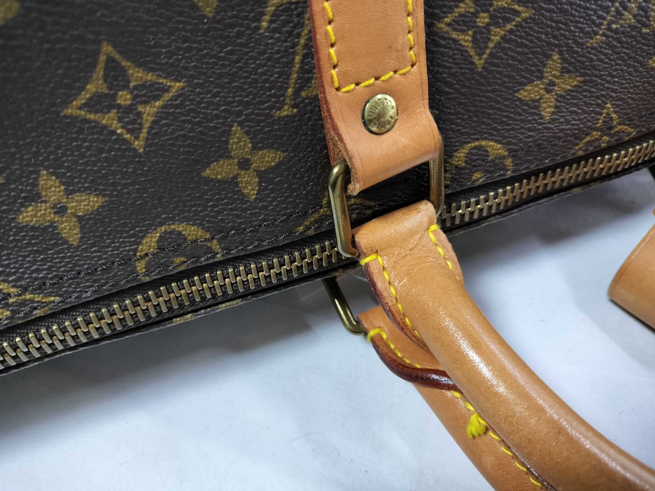 Louis Vuitton Keepall Bandouliere Monogram Canvas 55 Bruin