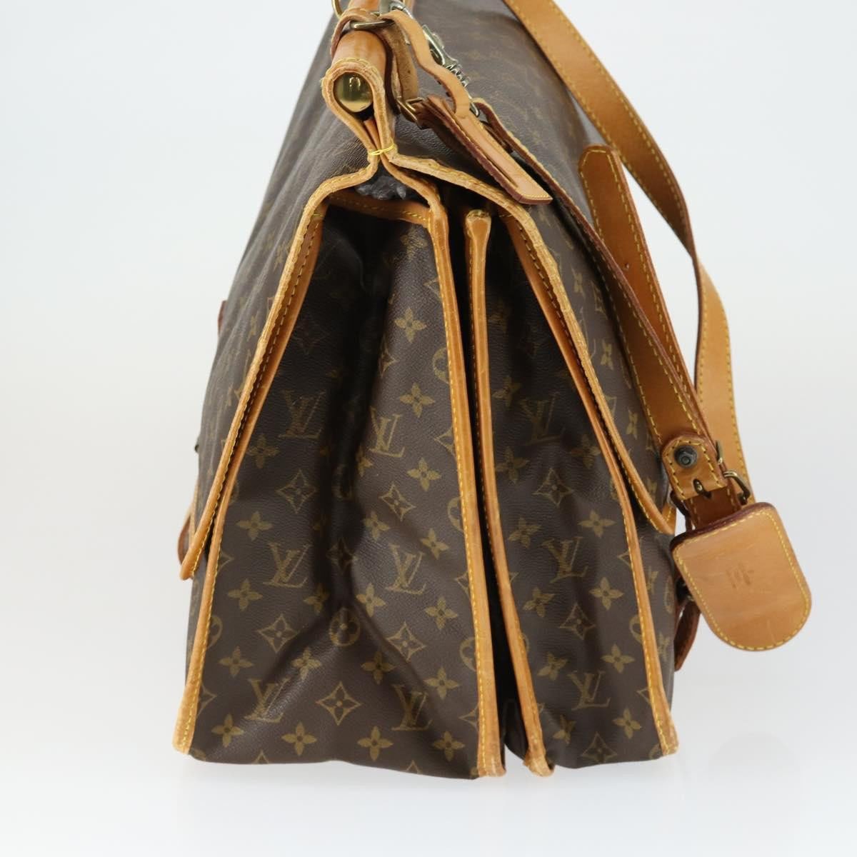 Louis Vuitton Louis Vuitton Sac Chasse Hunting Bag Monogram Canvas Bruin