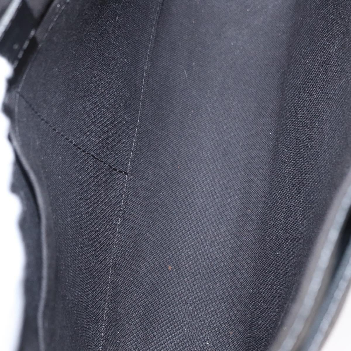 Louis Vuitton Louis Vuitton District Messenger Bag Damier Graphite PM Grijs