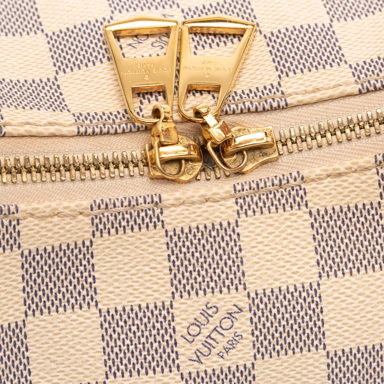 Louis Vuitton Damier Azur Lymington Wit