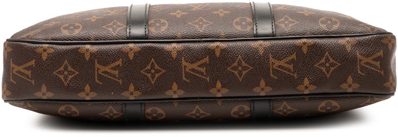 Louis Vuitton Monogram Macassar Porte Documents Voyage Bruin